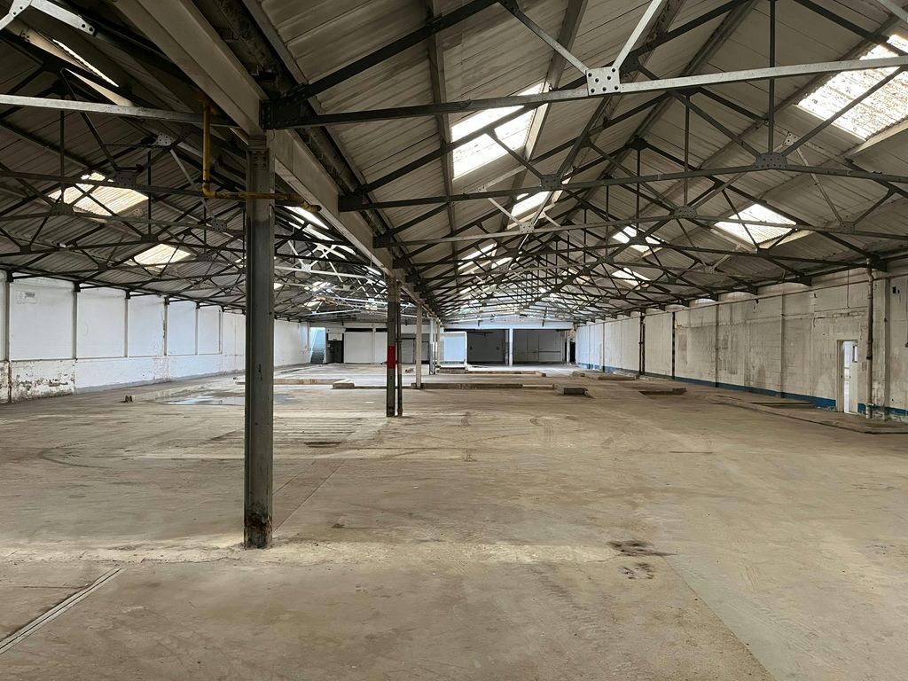 Property photo 3 of 9 Whatsapp Image 20251110 At 095711_7Fb32c24.Jpg