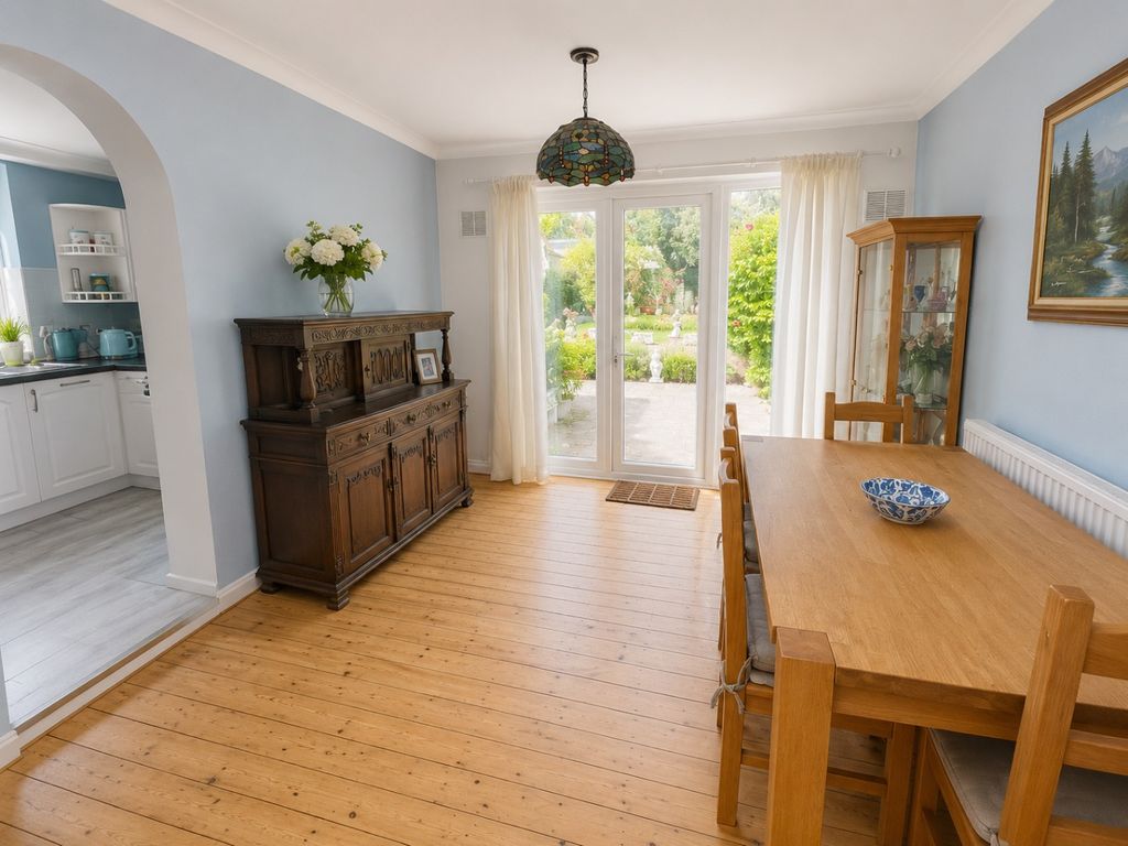 Property photo 3 of 14 5163522