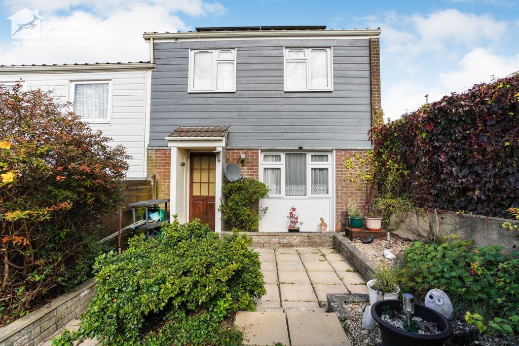 Property photo 1 of 17 Front View