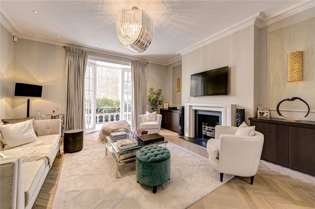 Property photo 2 of 21 Reception Room