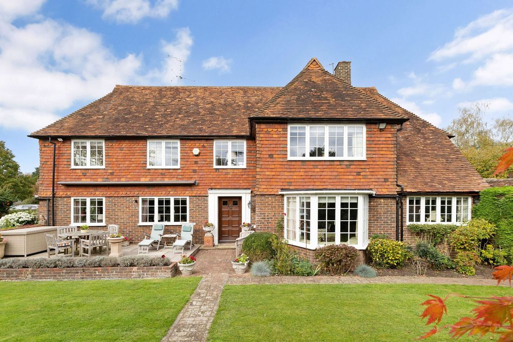 Property photo 1 of 34