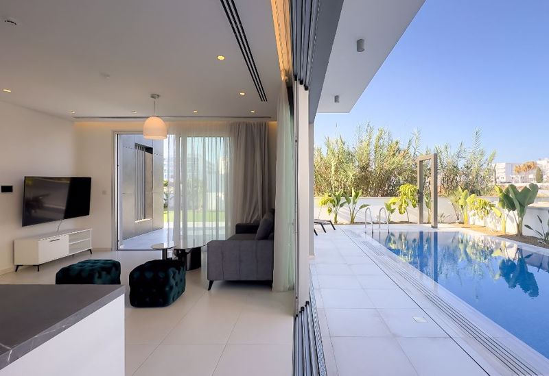 Property photo 3 of 41 Open Plan Living...