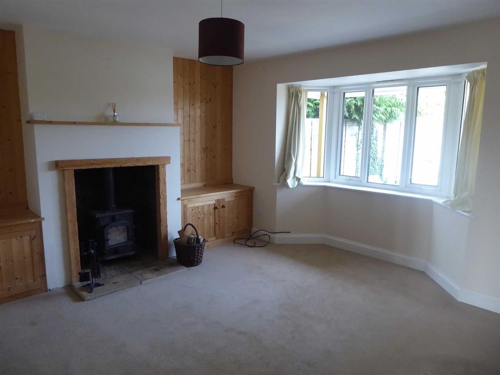 Property photo 2 of 12 Rephcgag8T-Vungbo7Rdky0Vx60.Jpg