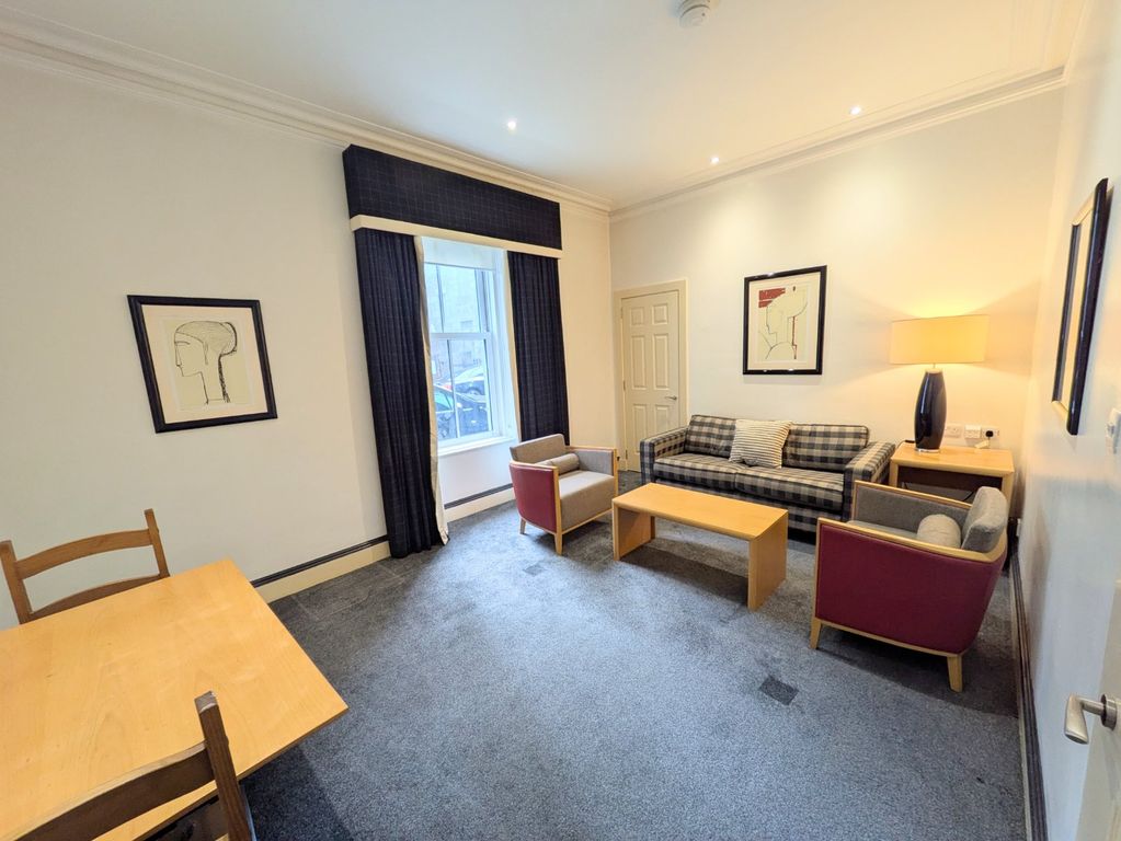 Property photo 2 of 7 Photo 2