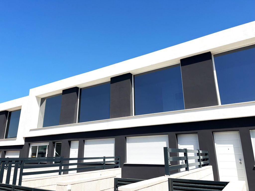 Property photo 1 of 26