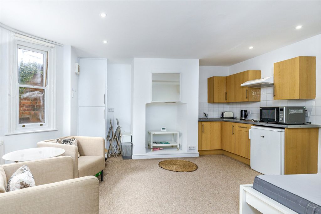 Property photo 2 of 6 Picture No. 02