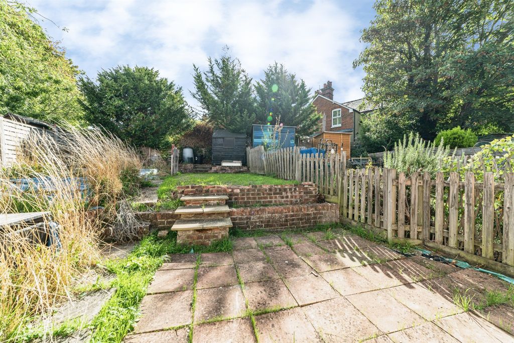 Property photo 3 of 11