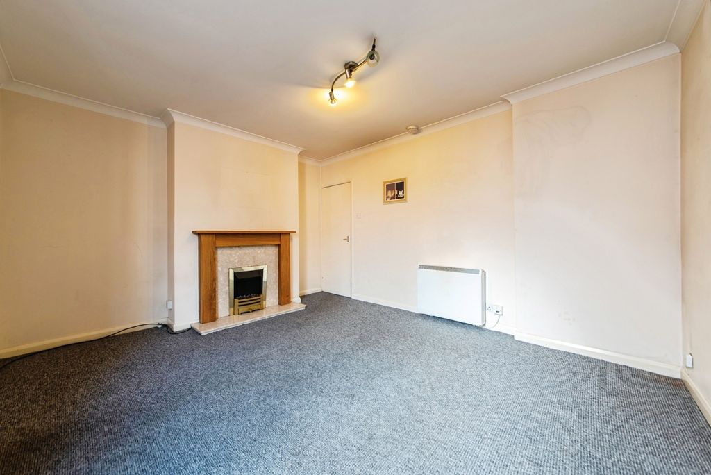 Additional image 7 of 2 bed flat for saleRasen Lane, Lincoln, Lincolnshire LN1