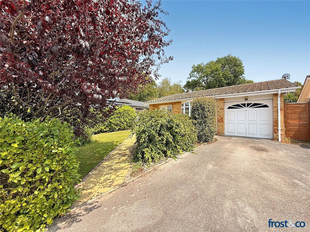 Property photo 1 of 12 Jennings Road