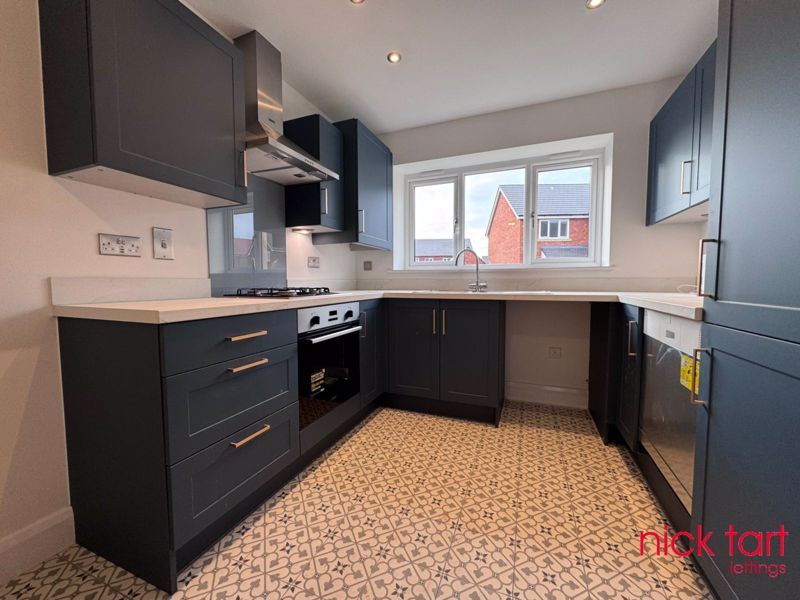 Property photo 3 of 10 Photo 3