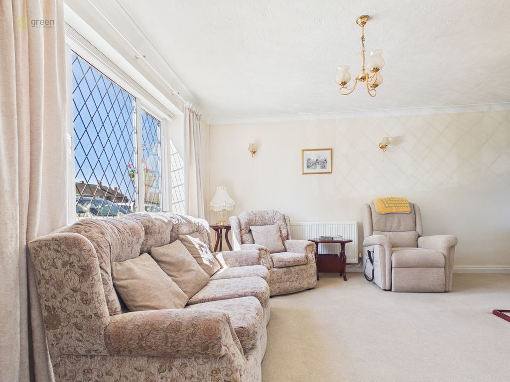 Property photo 2 of 42 Cam01332G0Pr0698Still004