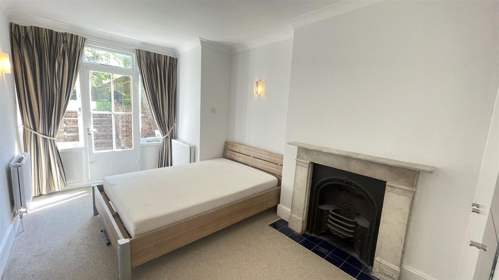 Property photo 3 of 8 Img_1451.Jpg