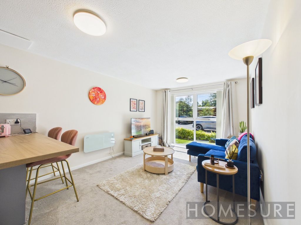 Property photo 2 of 12 Picture No. 03