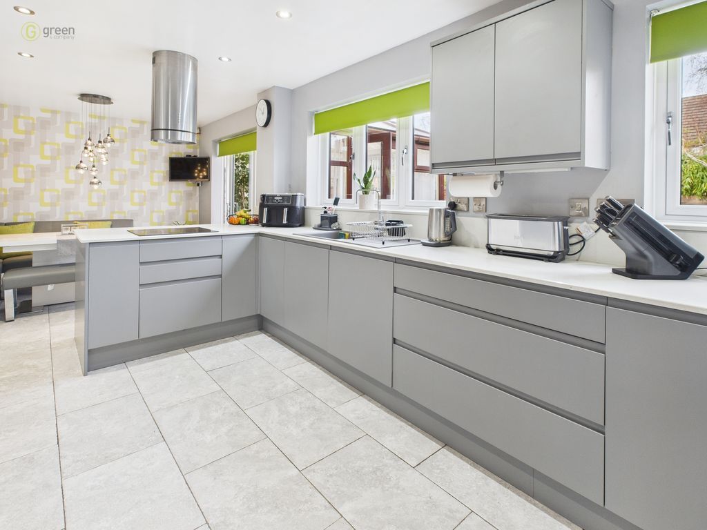 Property photo 3 of 38