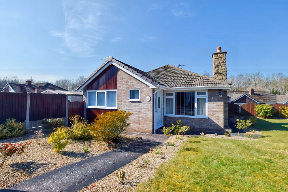 Property photo 1 of 18 Front Aspect