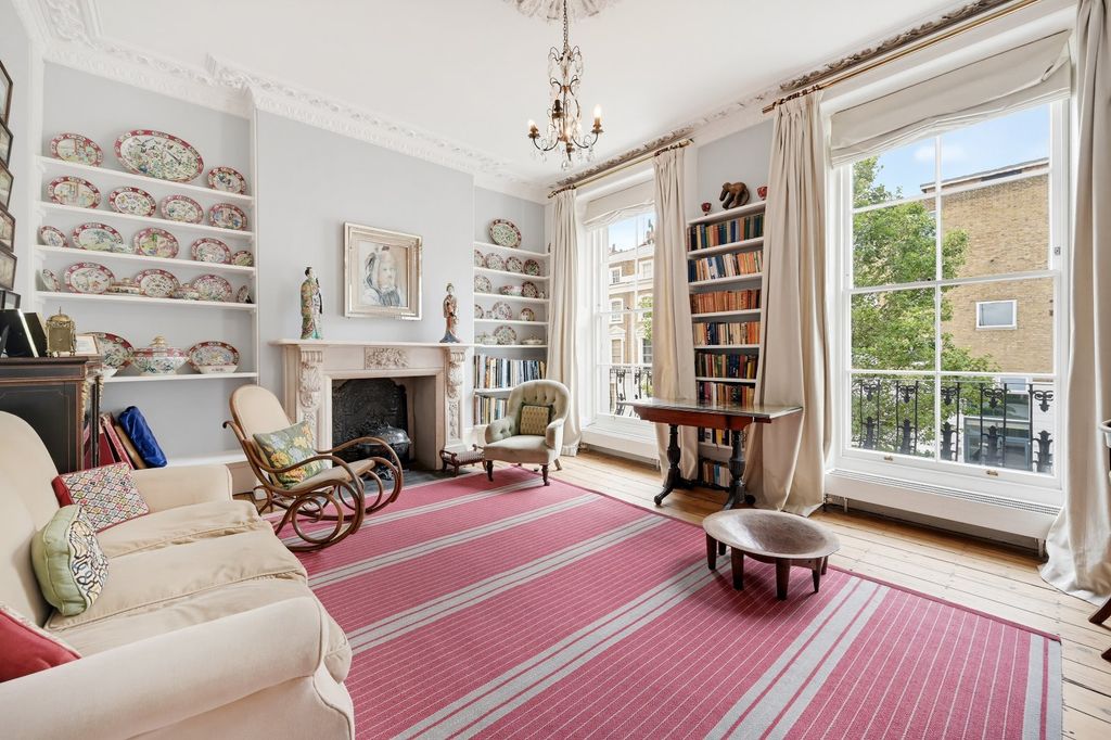 Property photo 1 of 18 Reception Room