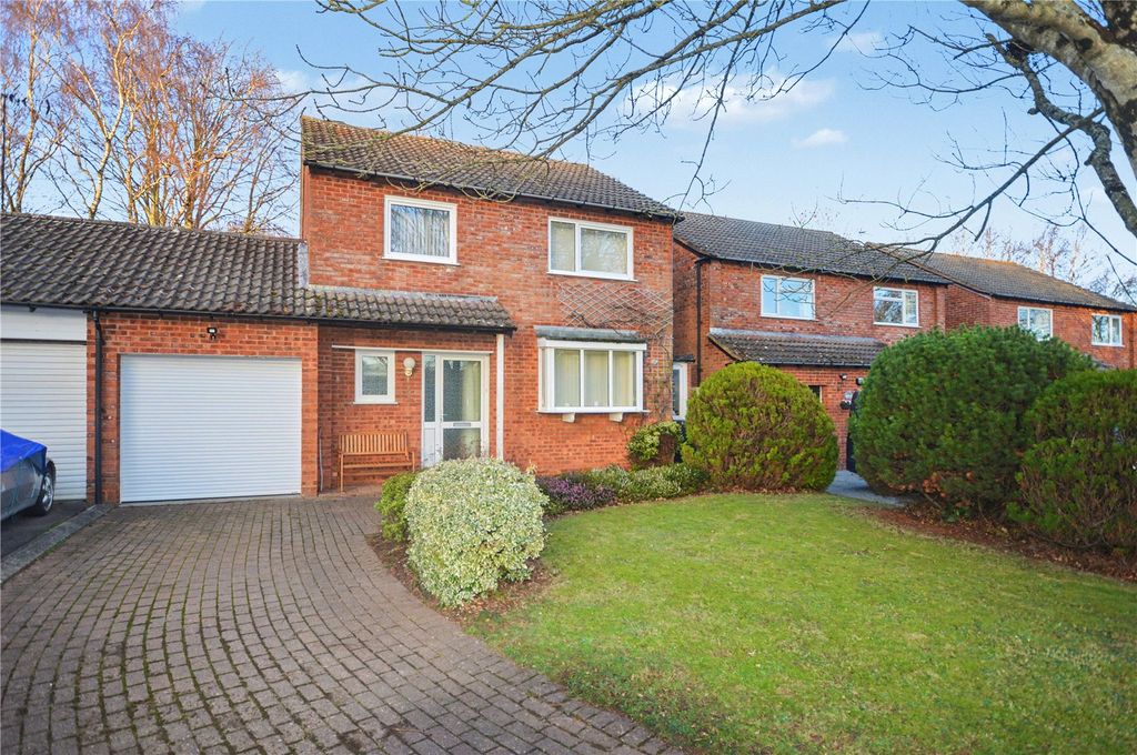 Property photo 1 of 13 Fron Shot