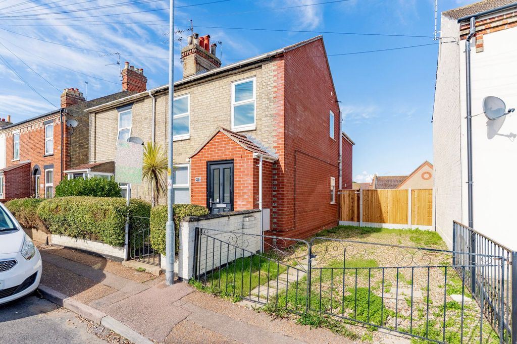 Property photo 1 of 13