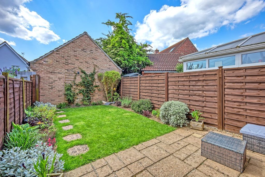 Property photo 2 of 15