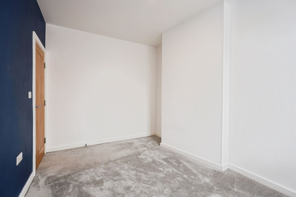 Additional image 10 of 2 bed flat for saleBalmoral Place, Halifax HX1