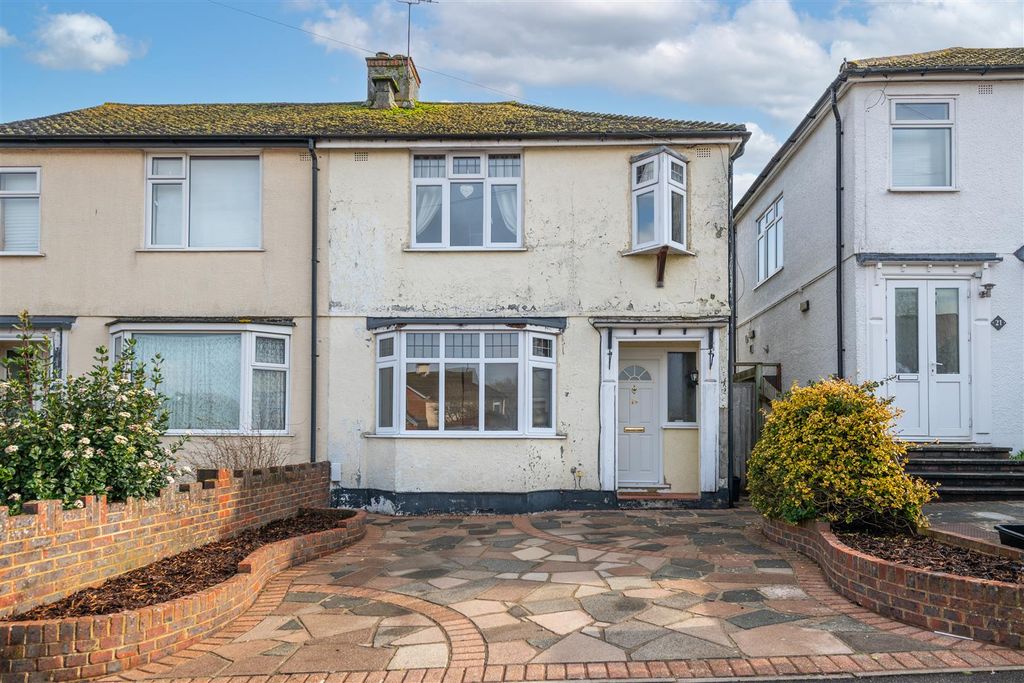 Property photo 1 of 14 19 Prince Albert Square Externals-12.Jpg