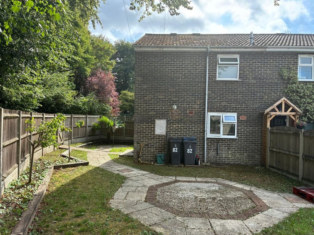Property photo 2 of 7
