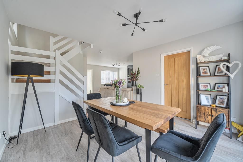 Property photo 3 of 12 Dining Area