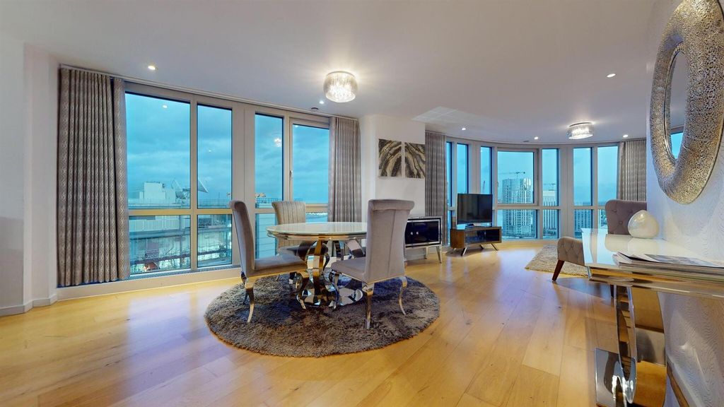 Property photo 1 of 9 65Ae35E7E4c5Ac1146B78B6d_B4064Af14c9487B1F2A22Bc39