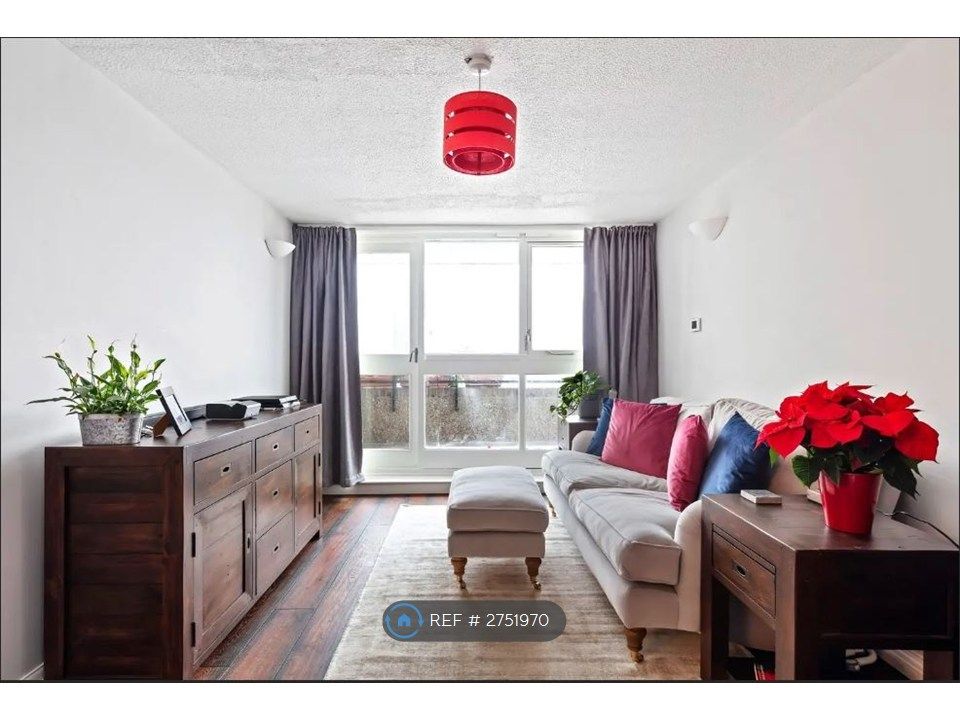 Property photo 1 of 12 The Docks