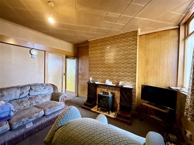 Property photo 3 of 12 Sitting Room