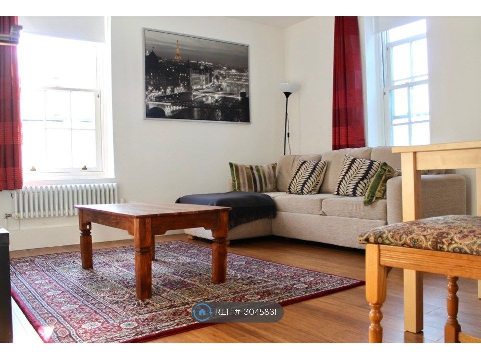 Property photo 1 of 12 Loung