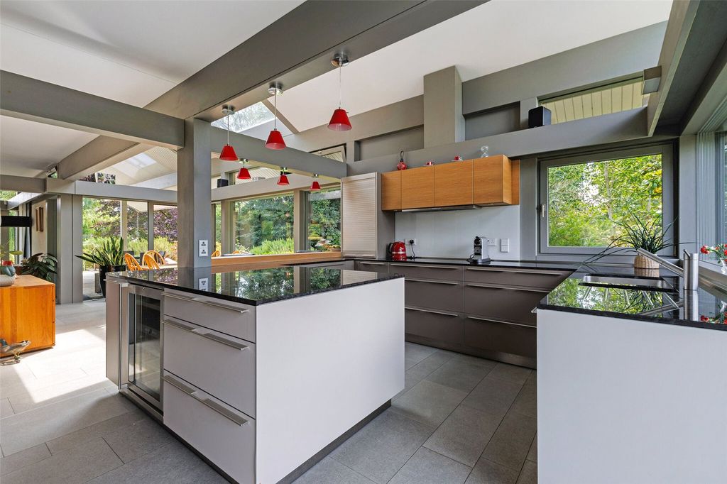 Additional image 6 of 4 bed detached house for saleChauntry Road, Maidenhead, Berkshire SL6