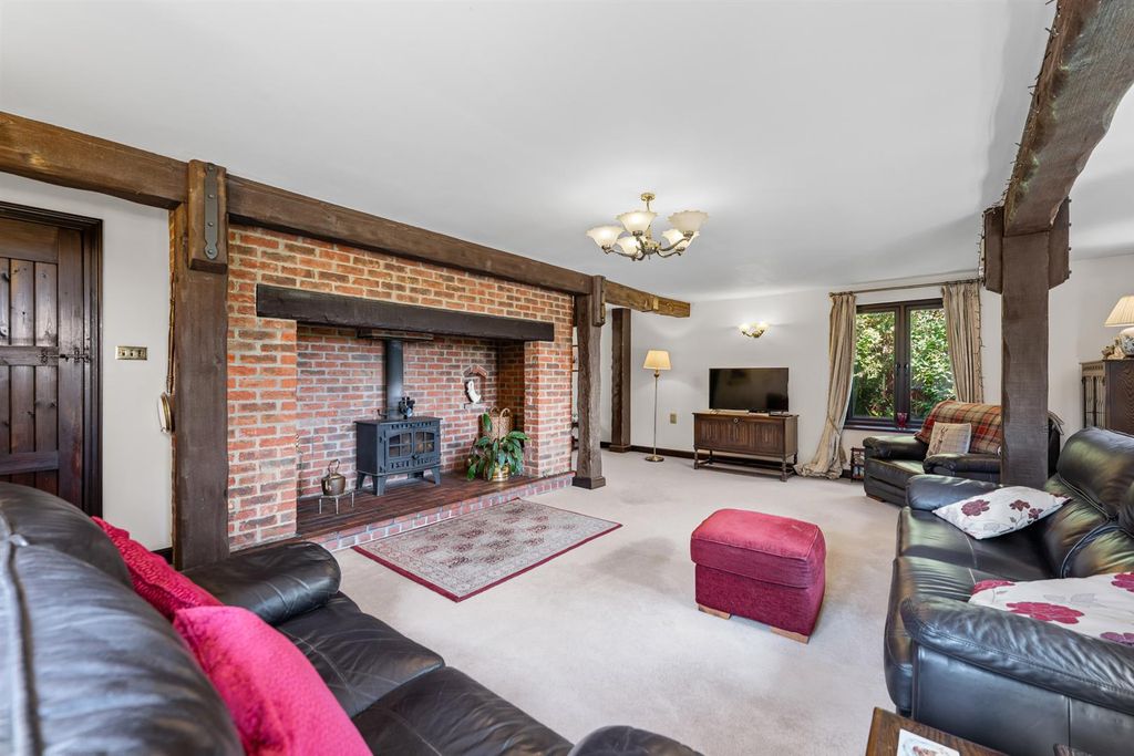 Property photo 3 of 42 Willowby Grange-12.Jpg
