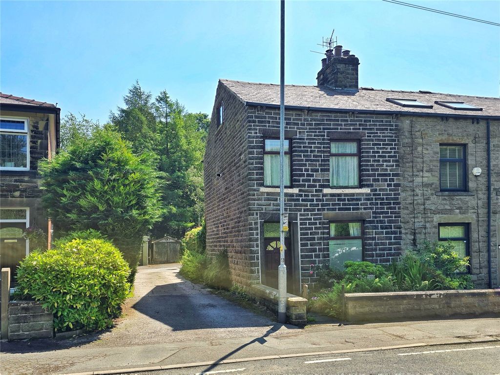 Property photo 1 of 18 Period End Terrace