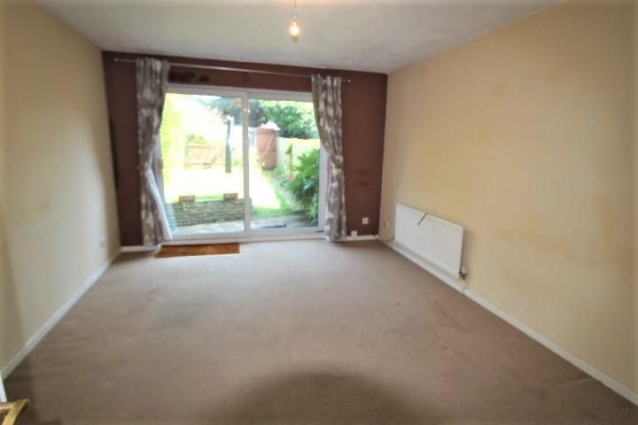 Property photo 2 of 7 Photo 2