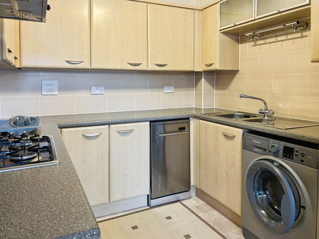 Property photo 3 of 22