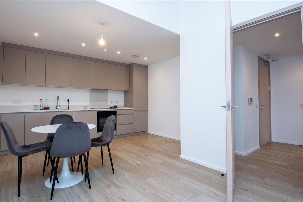Property photo 1 of 29 303Sta1_10.Jpg