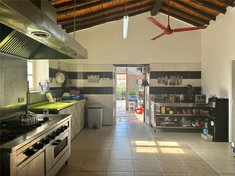 Property photo 3 of 28 Kitchen 1