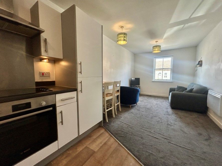 Property photo 3 of 7