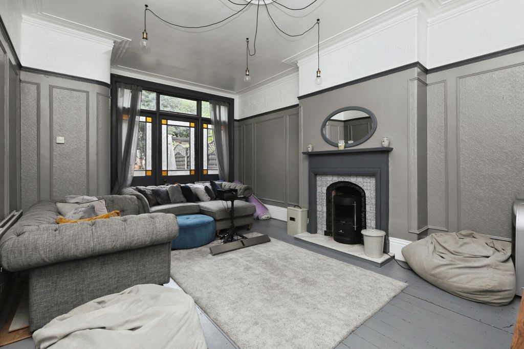 Additional image 4 of 5 bed semi-detached house for saleNortholme, Gainsborough DN21