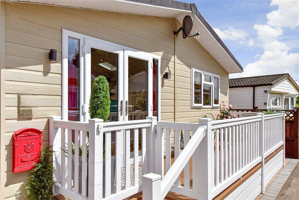 Property photo 3 of 16 External Lifestyle Photograph