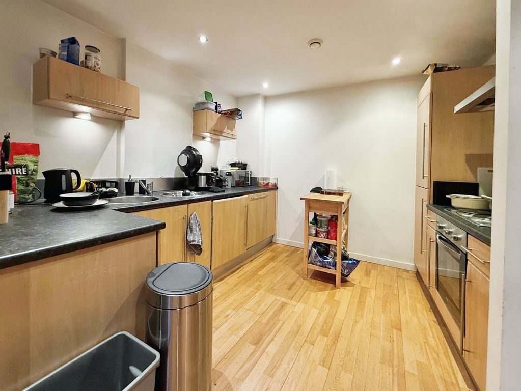 Property photo 3 of 6 Picture No. 06