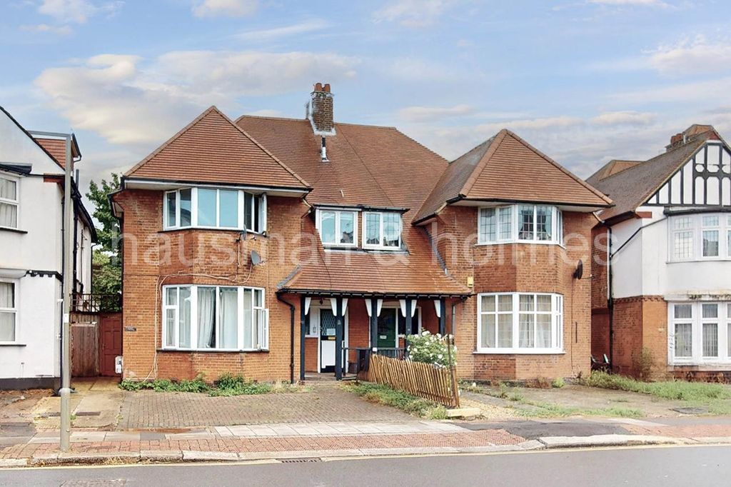Property photo 1 of 9 W01.Jpg