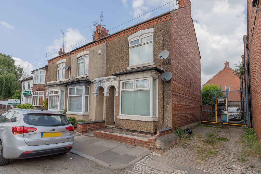 Property photo 1 of 25