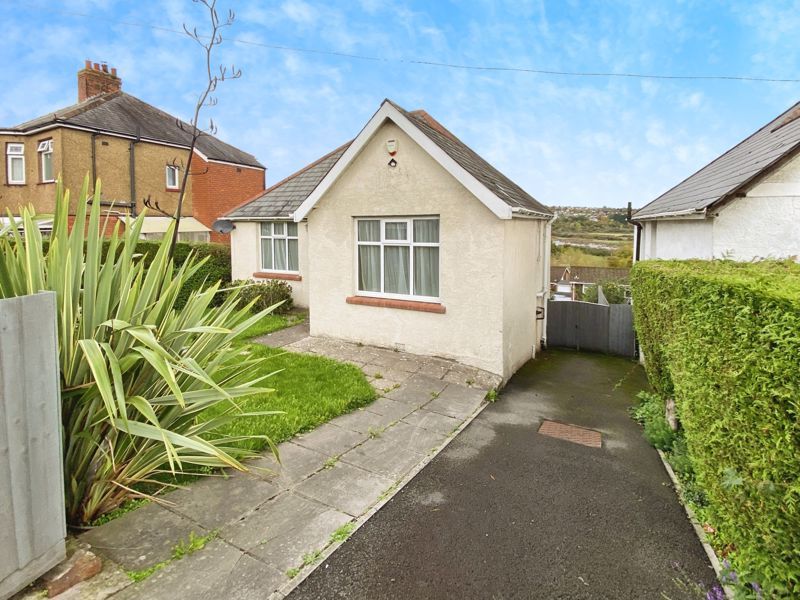 Property photo 2 of 30 Photo 4