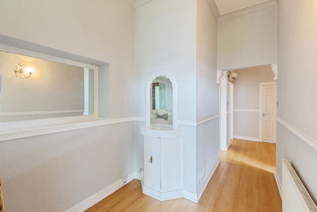 Property photo 2 of 17 Pbox-Img.Jpg