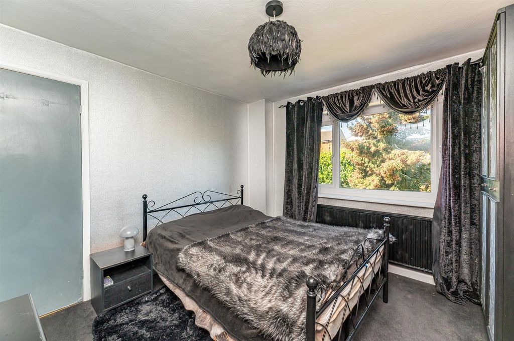 Additional image 24 of 4 bed property for saleSt. Davids Road, Otley LS21