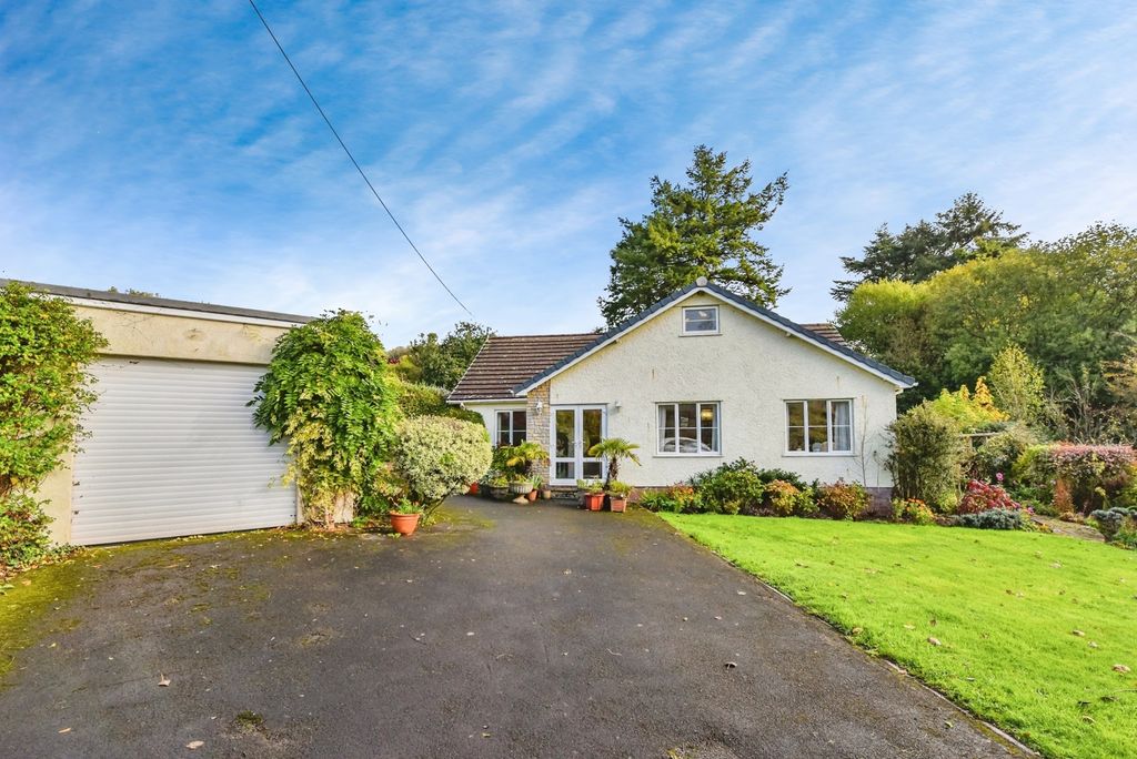 Property photo 1 of 17 Photo