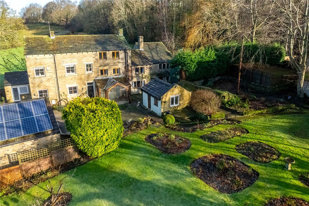 Property photo 1 of 39 Accommodation