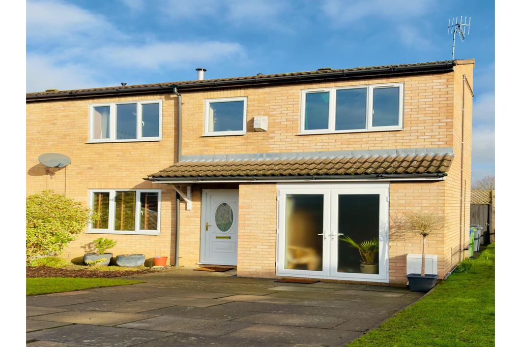 Property photo 1 of 23 Front View